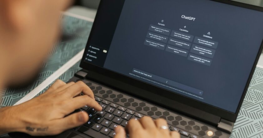 DeepSeek vs. ChatGPT How Do They Compare